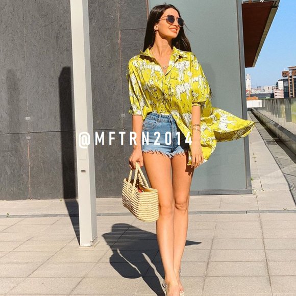 BLOGGER FAVE! ZARA Flowy Printed Button-Up Shirt - Picture 6 of 16